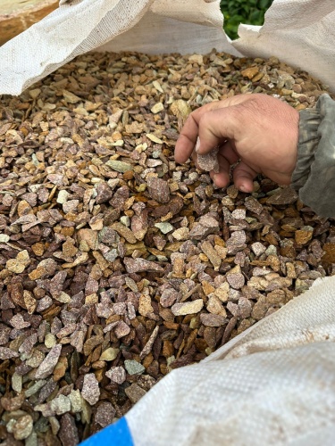 Златолит персиковый декоративная каменная крошка купить в Карасуке