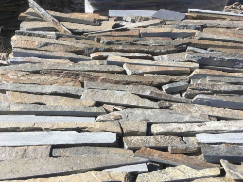 Горбушка златолит мультиколор для облицовки купить в Карасуке