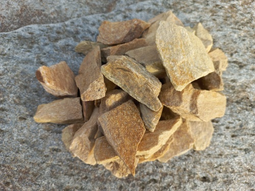 Златолит жёлтый декоративная каменная крошка купить в Карасуке