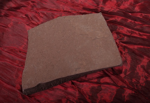 Плитняк лемезит бордовый для цоколя 1,5-2 см купить в Карасуке