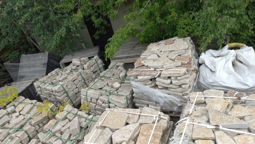 Гранитный плитняк галтованный для парковки купить в Карасуке