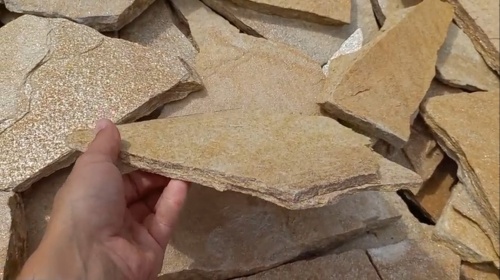 Плитняк златолит жёлтый для фасада 1,5-3 см купить в Карасуке